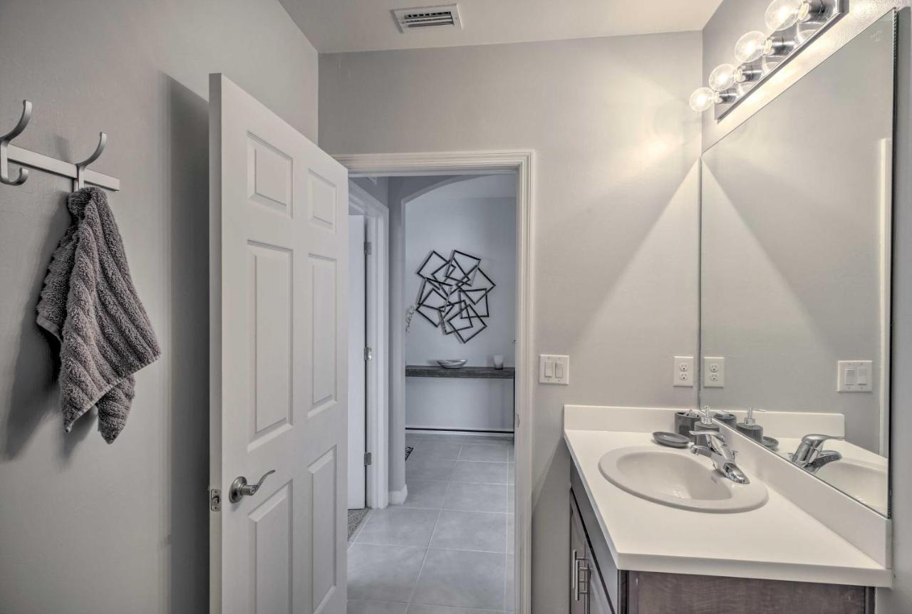 Modern Home With Heated Pool, 3 Mi To Beach Cape Coral Buitenkant foto